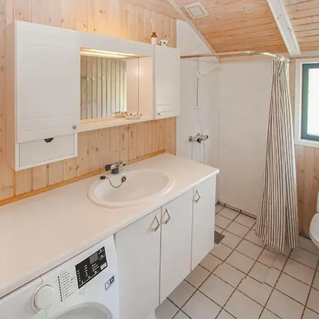 2 Bedroom Pet Friendly In Samso